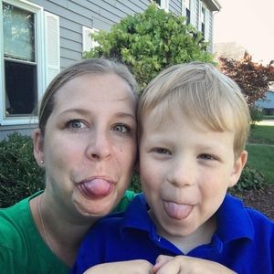 Meet your Posher, Kelli